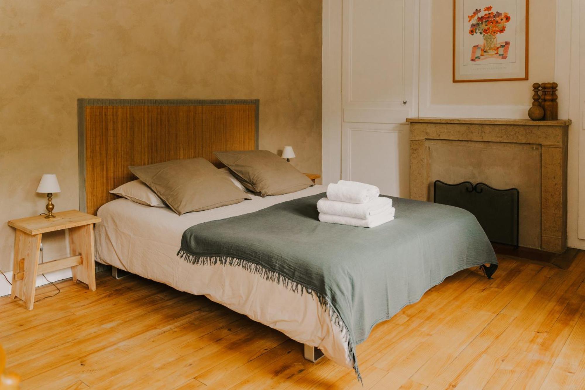 Maison D'Hotes Et Gite De Charme Avec Piscine, La Lhuiseraie Kamer foto