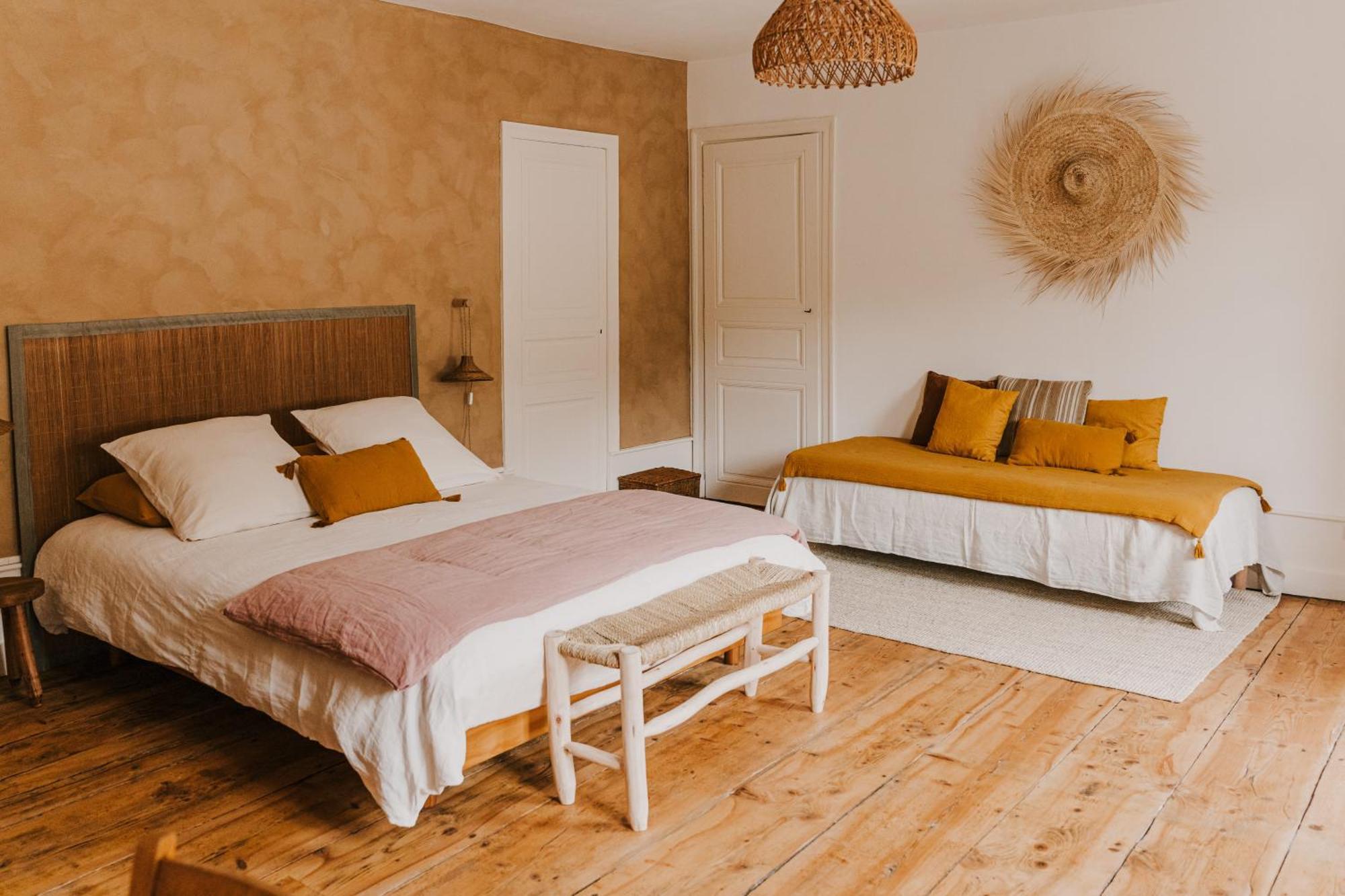Maison D'Hotes Et Gite De Charme Avec Piscine, La Lhuiseraie Kamer foto